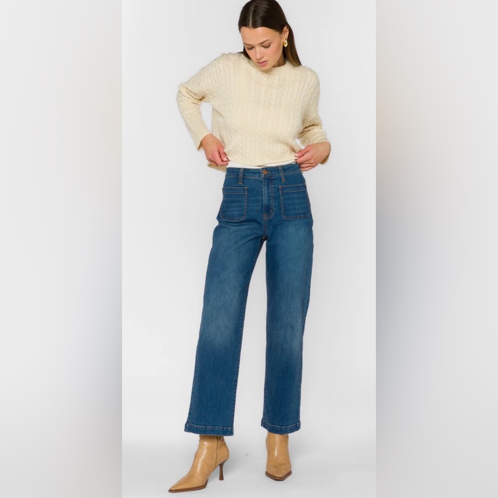 Velvet Heart Dark Blue Cropped Flare Jeans Size 30
